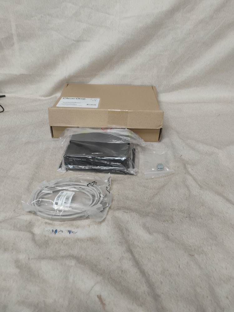 ClearOne 910-3200-305 Collaborate Versa USB
