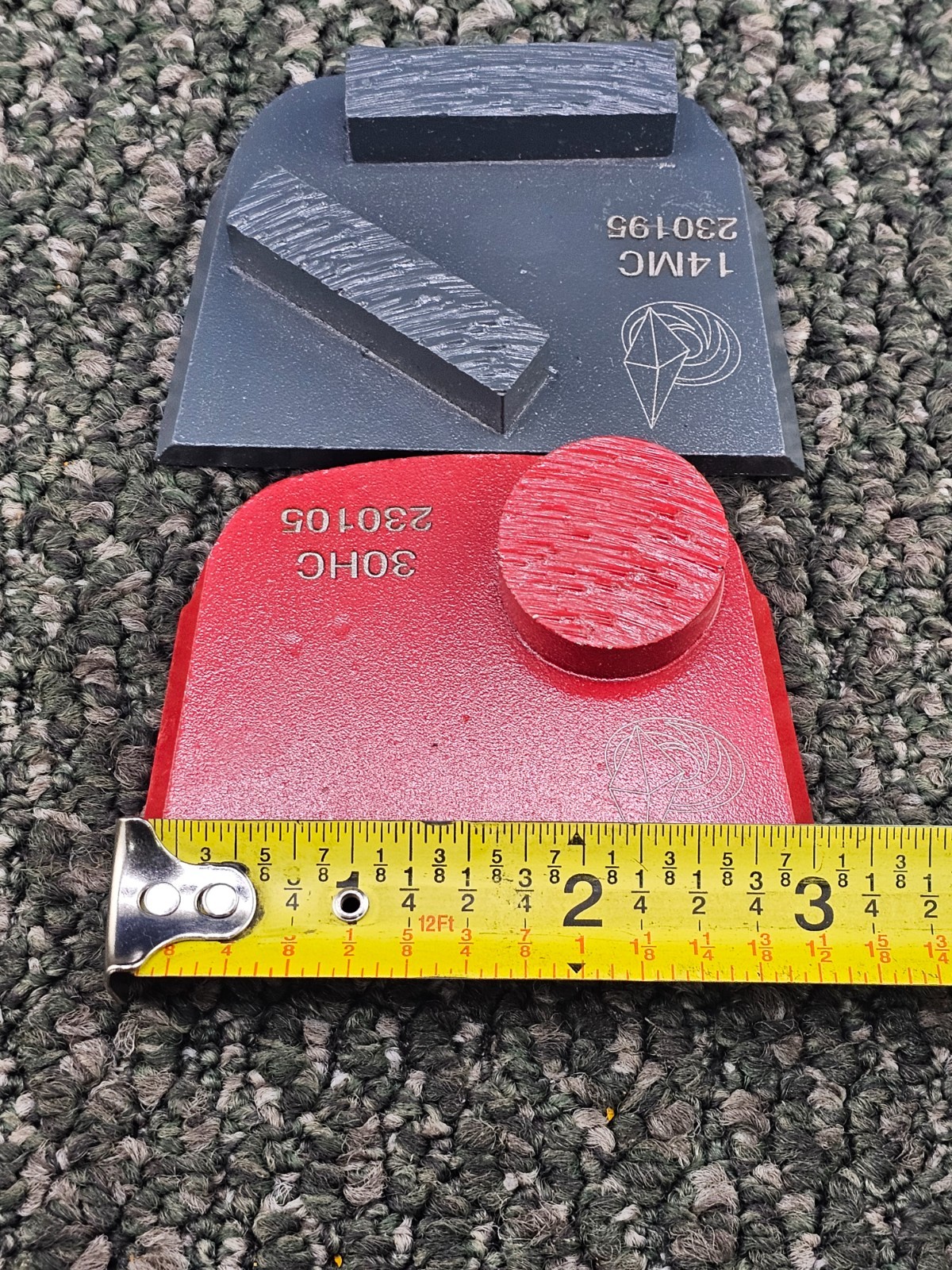 (QTY 6) LAVINA X1B-HC-0030 Quick Change 30 Grit Trapezoid Pad One Button/Two Seg