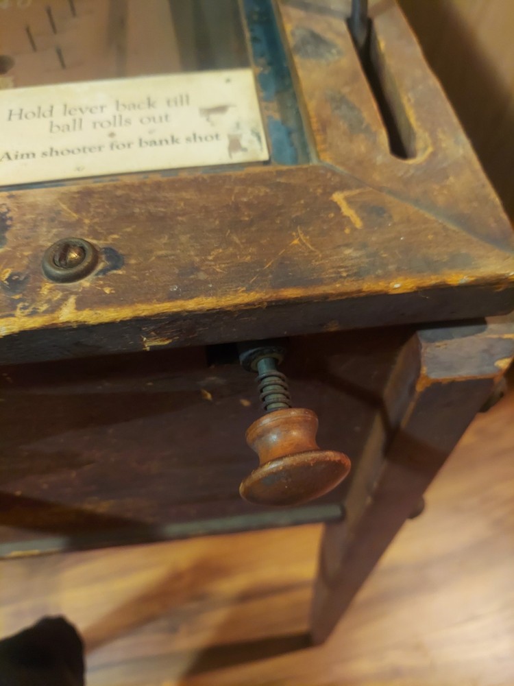 1930's antique 1 cent arcade flipperless pinball table
