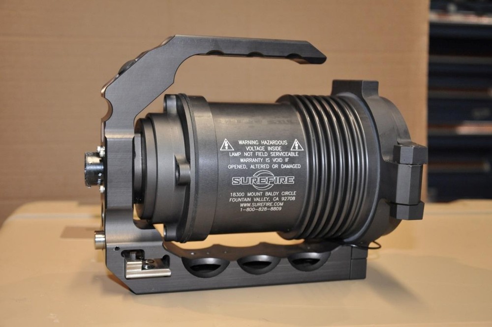 Surefire Hellfighter Light + M88A Rail