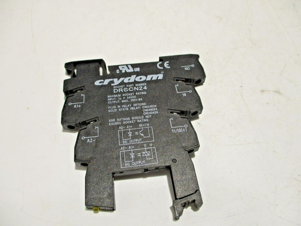 NEW CRYDOM DRSCN24 RELAY SOCKET