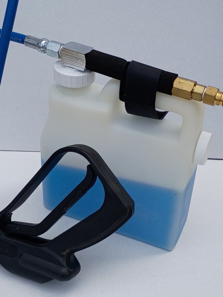 Carpet Cleaning Lightweight Inline Sprayer with side opening