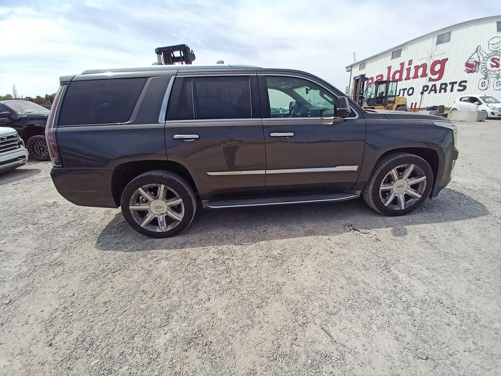 ESCALADE 2016 Battery Tray 12183710