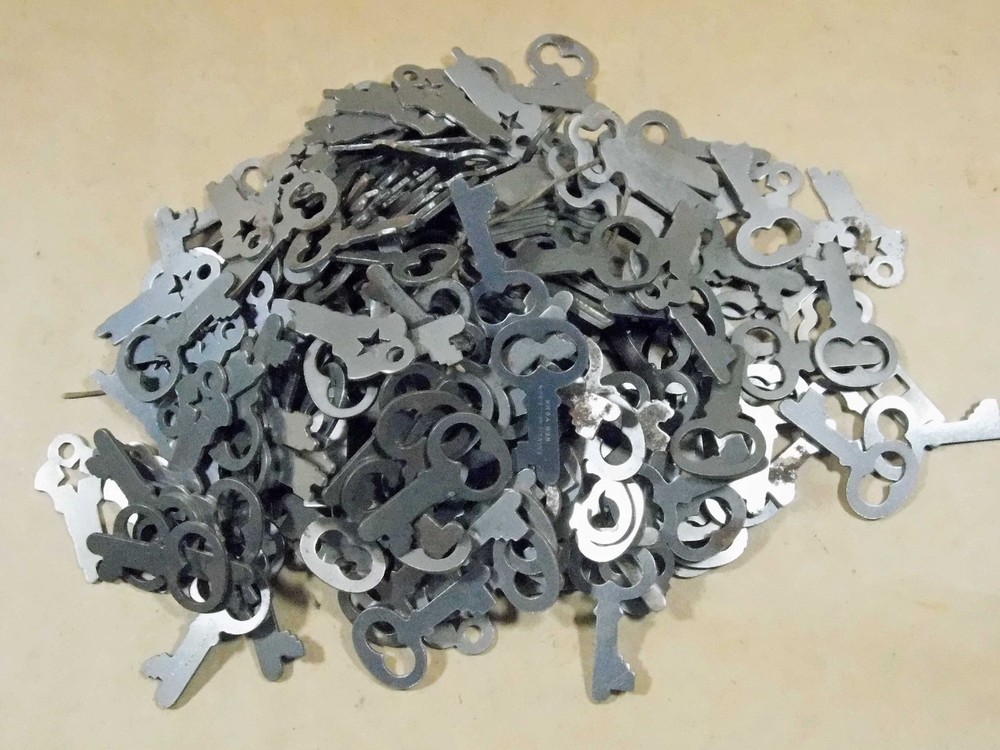 Flat key blanks