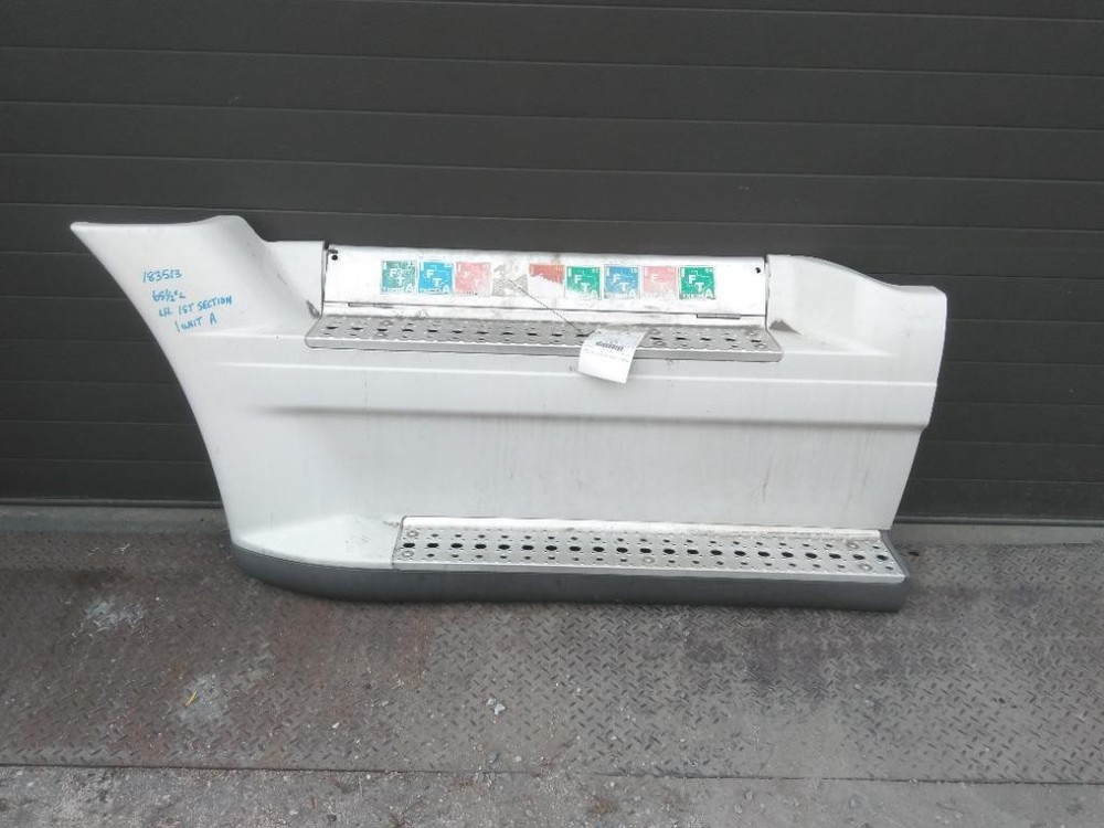 For 2012 FREIGHTLINER CASCADIA 125 SIDE FAIRING Left ,  MD