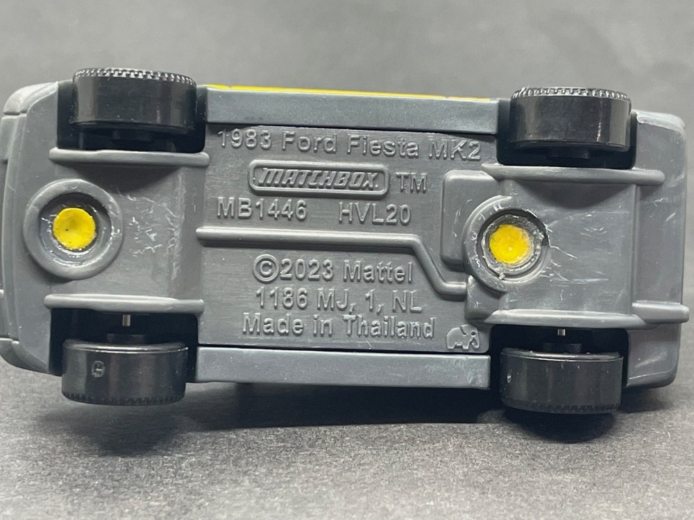 MATCHBOX 1983 FORD FIESTA MK 2 - CUSTOM YELLOW