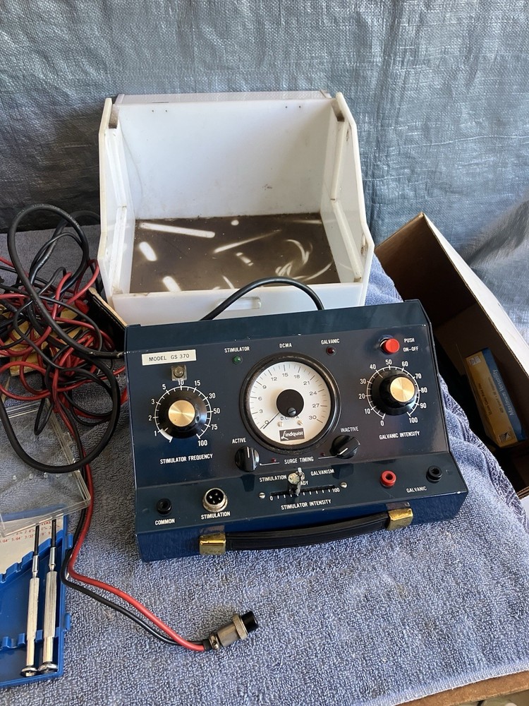 Vintage Lindquist Stimulator Model GS 370