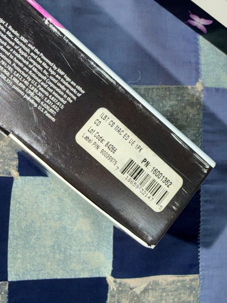 Adobe Illustrator CS 11.0 Mac, EDU, Serial Number 2 Disc In Case User Guide Box