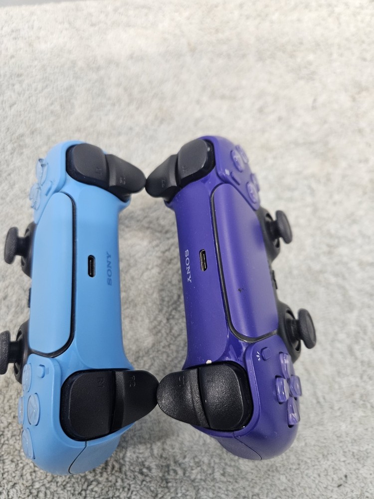 2 Sony PlayStation 5 PS5 Dualsense Wireless Controller CFI-ZCT1W - Untested