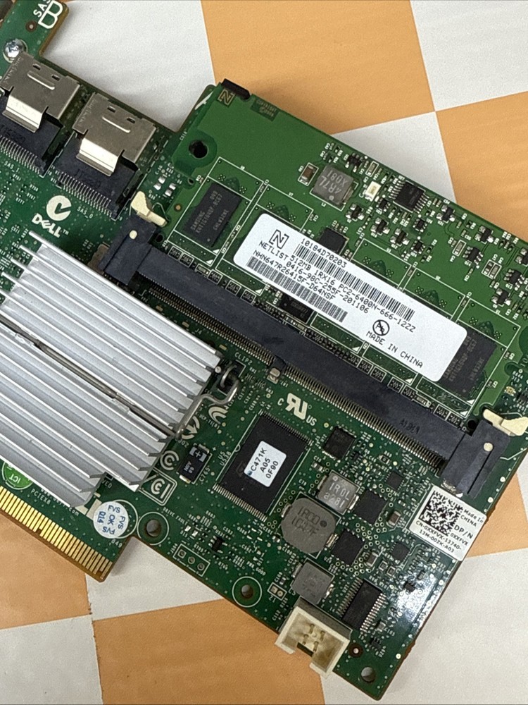 Dell CNXVV PERC H700 6G 512MB Cache PCI-E RAID Controller | PE R410 R510