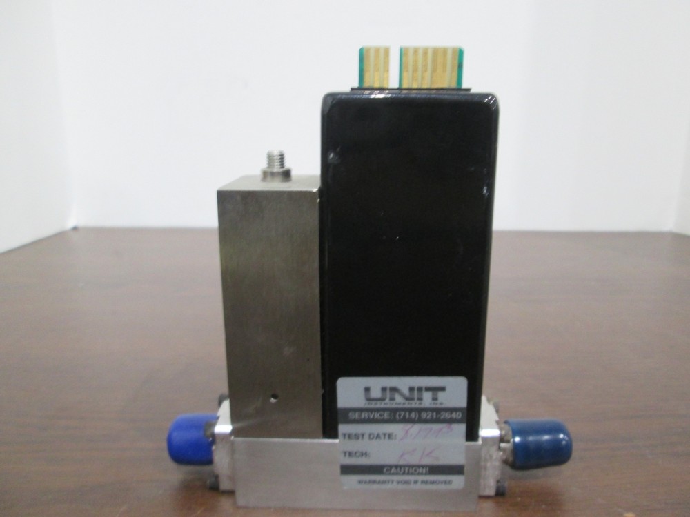 Unit, UFC-1260, 10 SLM, N2, Mass Flow Controller, 1/4" Port, Used
