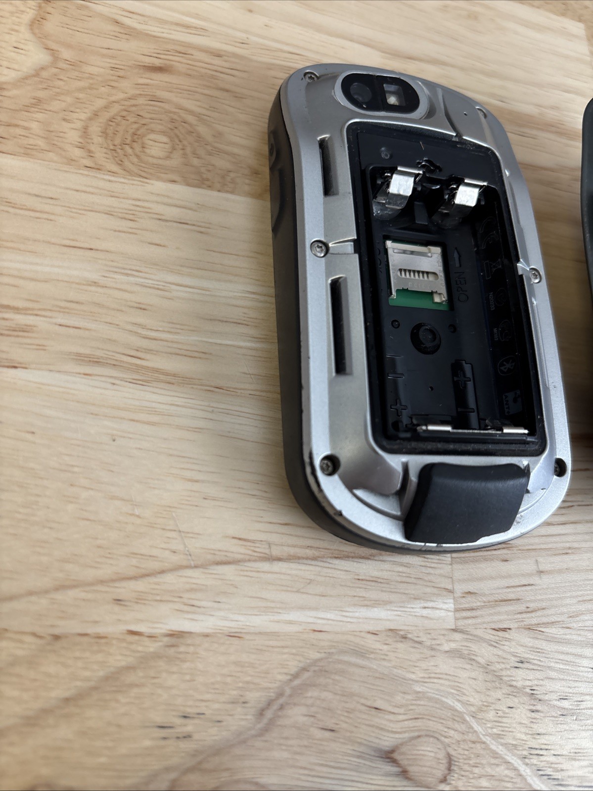 Garmin Oregon 650T Color Screen Handheld GPS & 8MP Camera Outdoors Hiking Tested