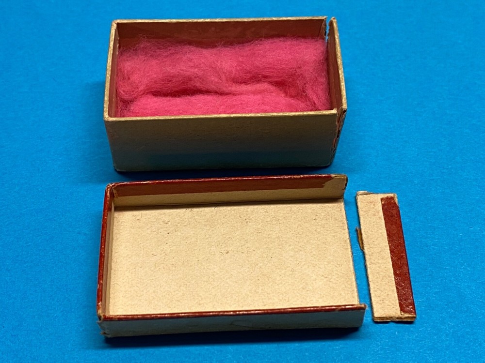 1885-1903, US ARMY MARKSMAN'S BUTTONS, 2nd PATTERN, 2 BUTTONS + ORIGINAL BOX