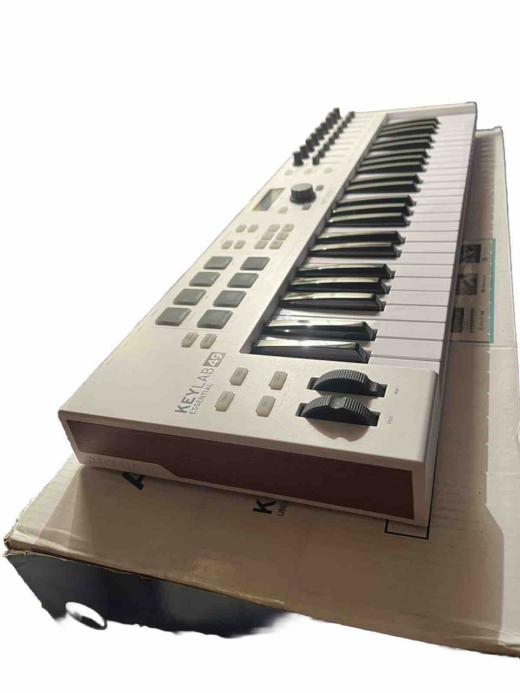 Arturia KeyLab Essential 49 Keyboard Controller