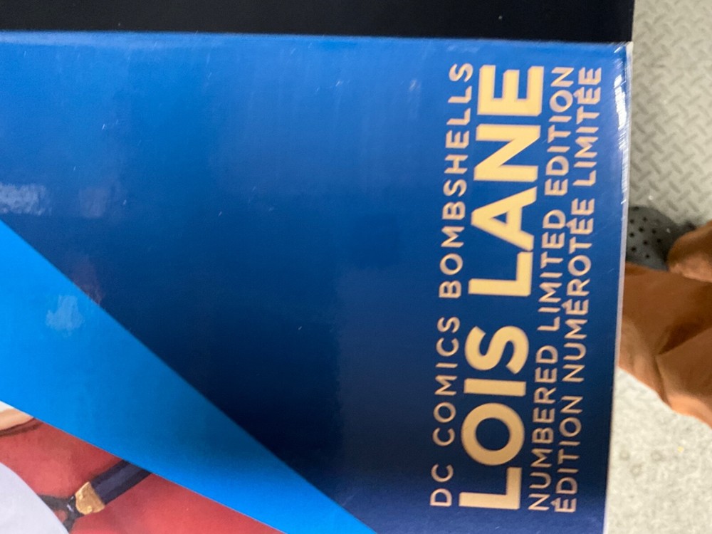 DC Comics Bombshells, Lois Lane, Sealed in Box