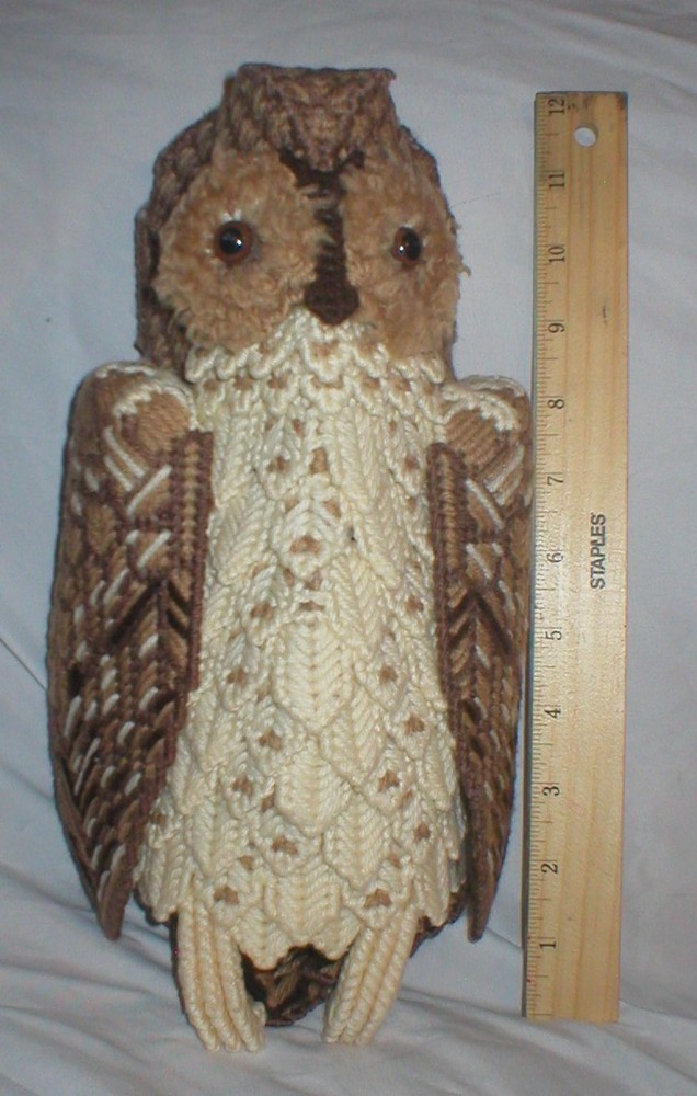 PLASTIC CANVAS OWL HANDMADE SOLD AS IS