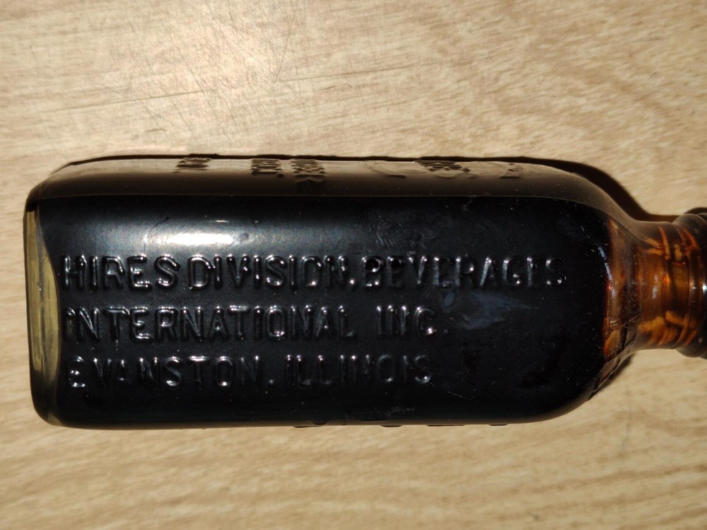 Vintage Hires Root Beer Extract with Original Box & Instructions