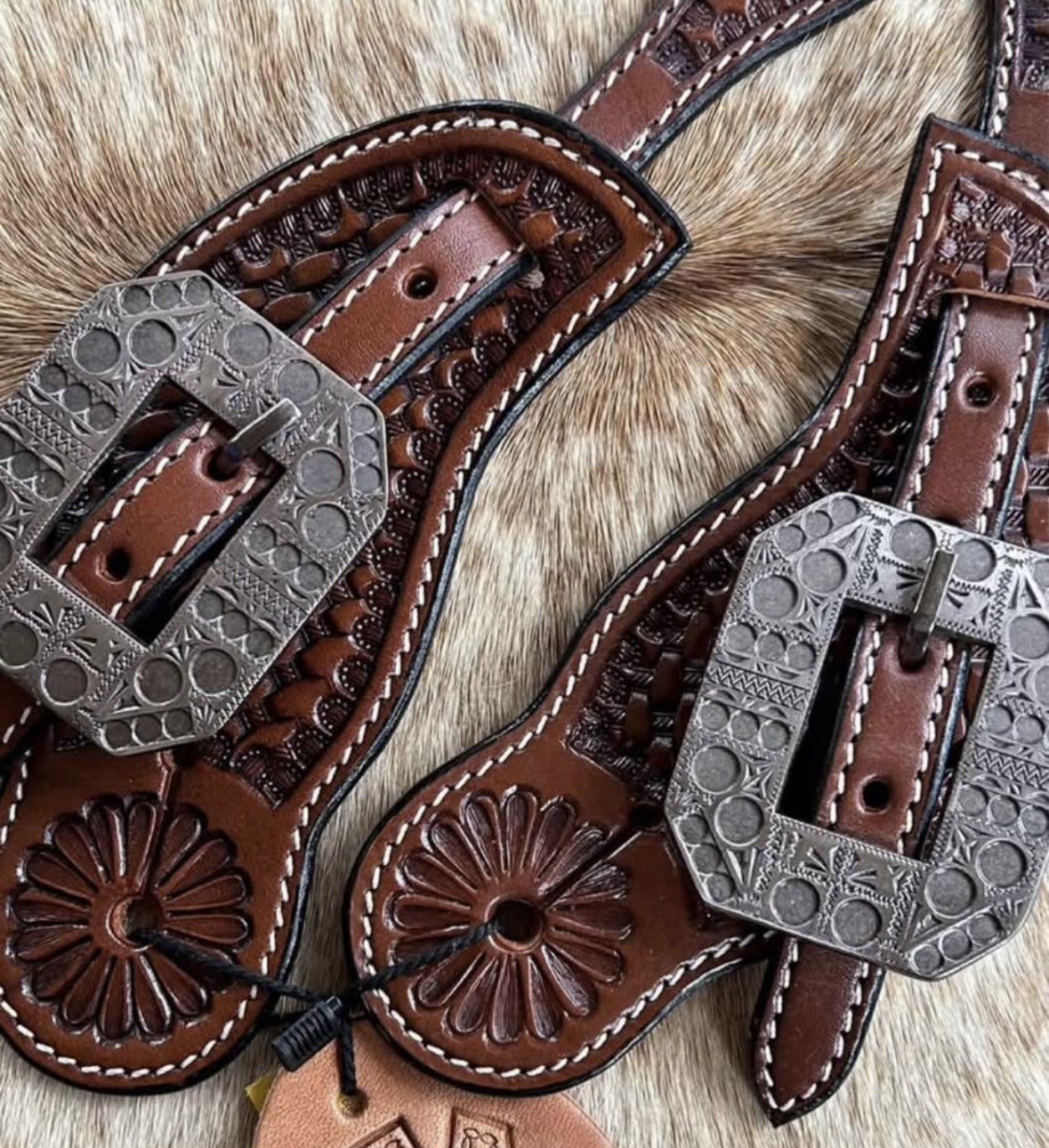 Ladies Tooled Top Grain Leather Western Pair Spur Straps