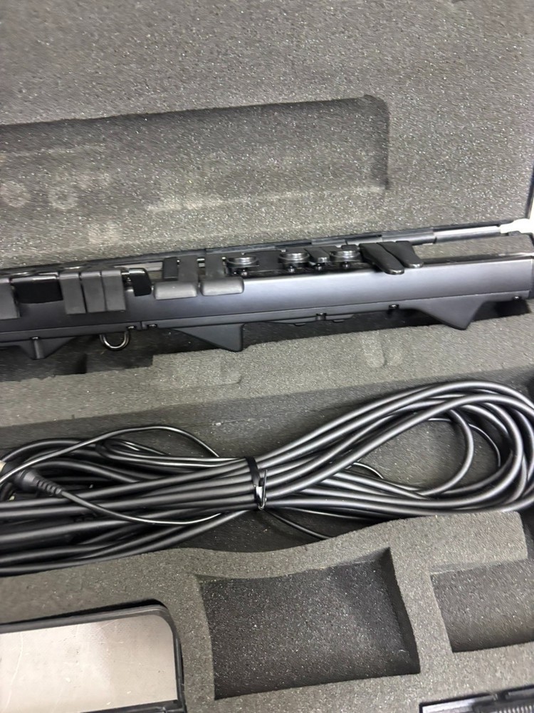 Yamaha WX7 Wind MIDI Controller Tested with Case and Cable with Case from japan