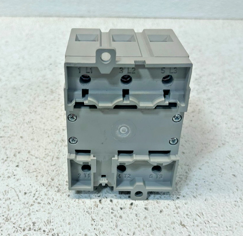 Allen-Bradley 194E-E80-1753 SER B Disconnect