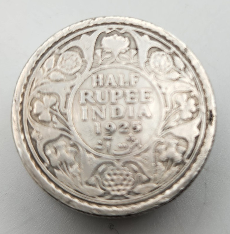 Indian Colonial 1918-25 Rupee Coin Silver Coin Pill Box George V King .917%