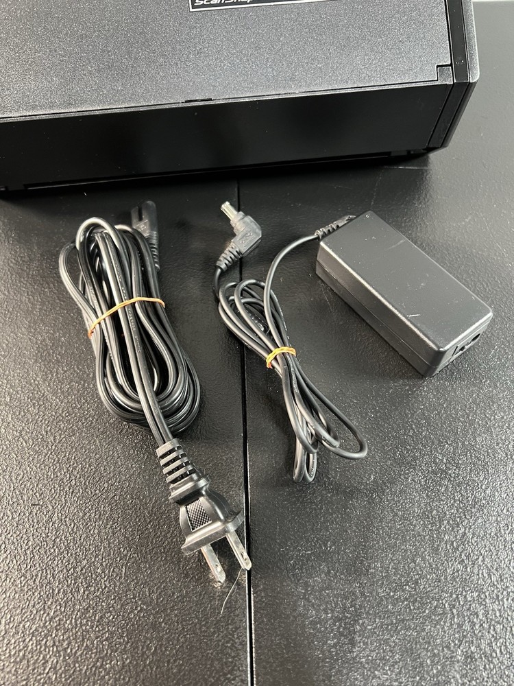 Fujitsu SnapScan iX500 Sheetfed Document Scanner Excellent