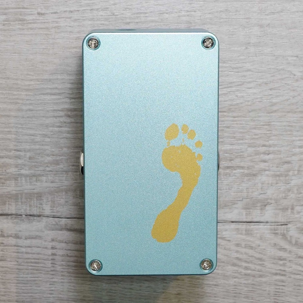One Control Pale Blue Compressor