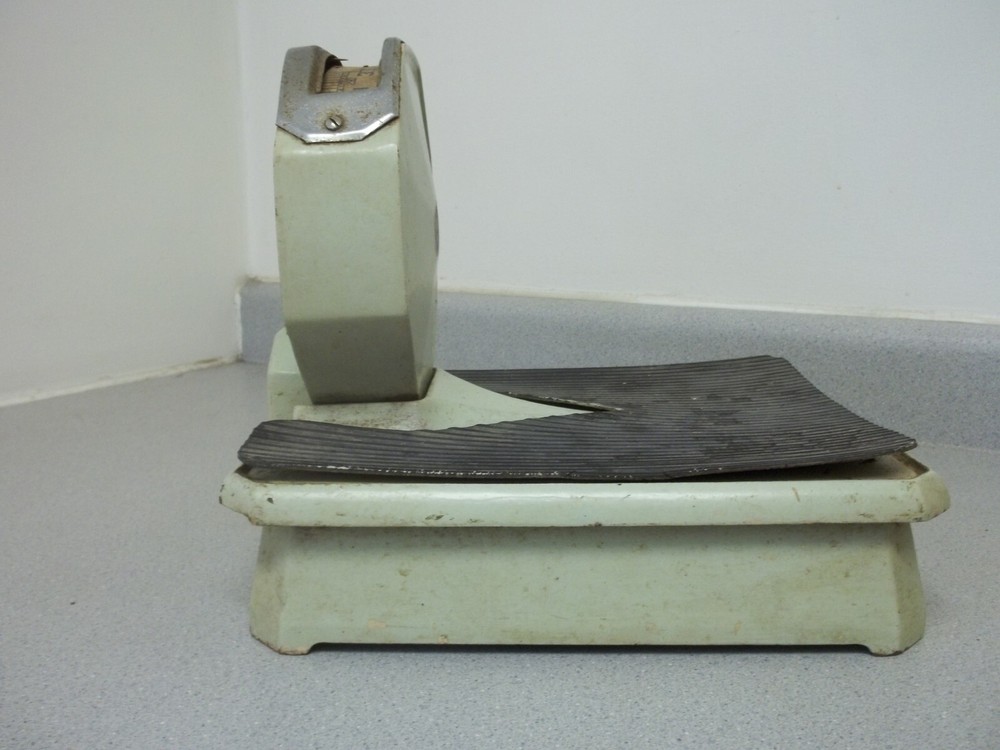 Detecto Lowboy scale Vintage Antique bath scale