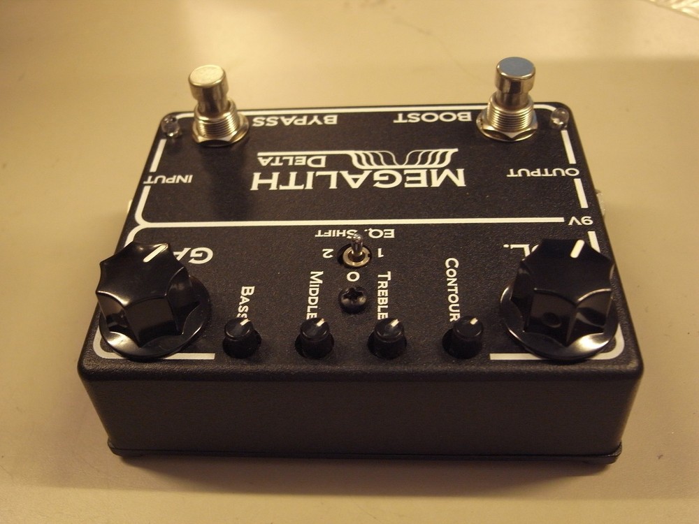 MI AUDIO MEGALITH DELTA Used Distortion