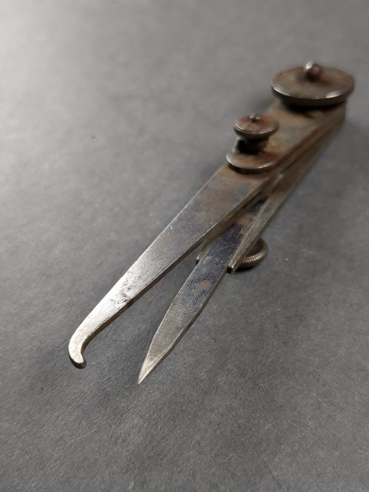 L.S. Starrett 6" Lock Joint Outside Caliper Adjustable Tip Vintage Tool