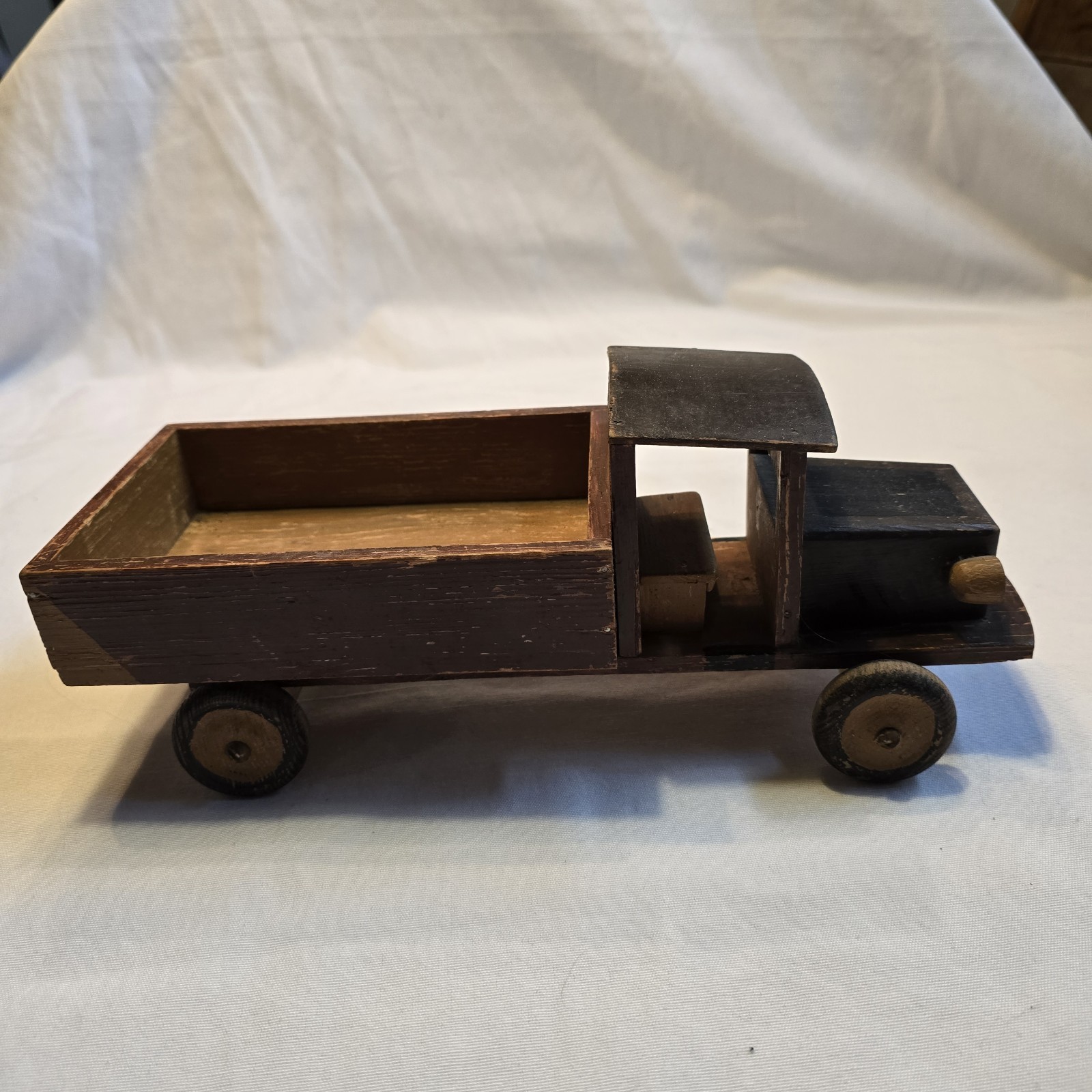 Vintage Wooden Toy Truck Folk Art Primitive Farm Dump Truck w Cargo Crates 12"