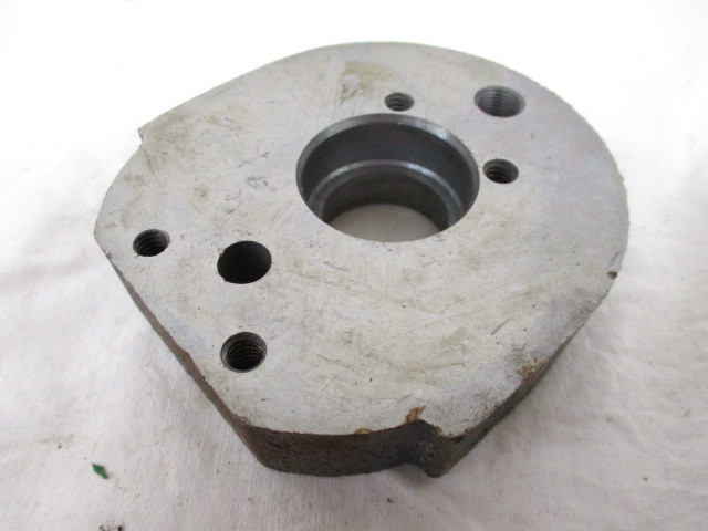 John Deere Adapter Fitting For 844/990 (R69074)