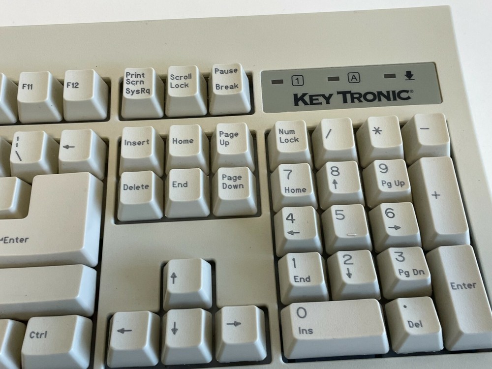 PP16: Keytronic Keyboard And Mouse E06101P1NP & 2MOUSEP1LNP