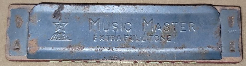 Vintage      Music Master Harmonica Made in Japan Extra Full Tone ( 2 )