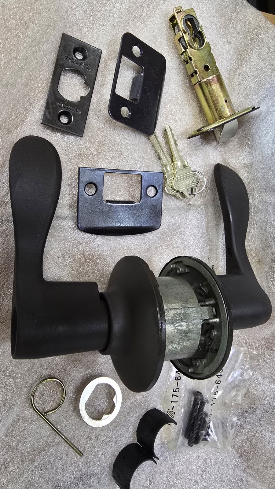 (4 Pack) Schlage F51 ACC613 Entry Lockset - KEYED Alike - Oil Rubbed Bronze