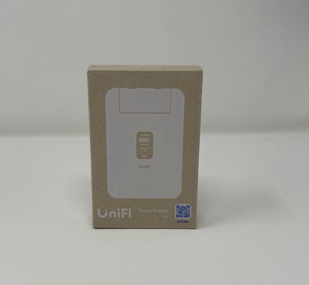 Ubiquiti UniFI Travel Router UTR Brand New FAST SHIPPING