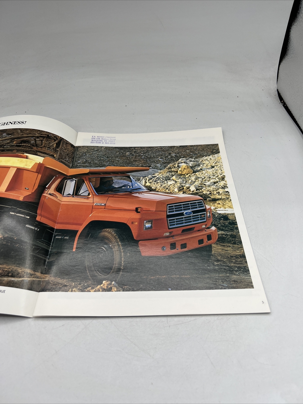1984 FORD F SERIES SALES BROCHURE CATALOG