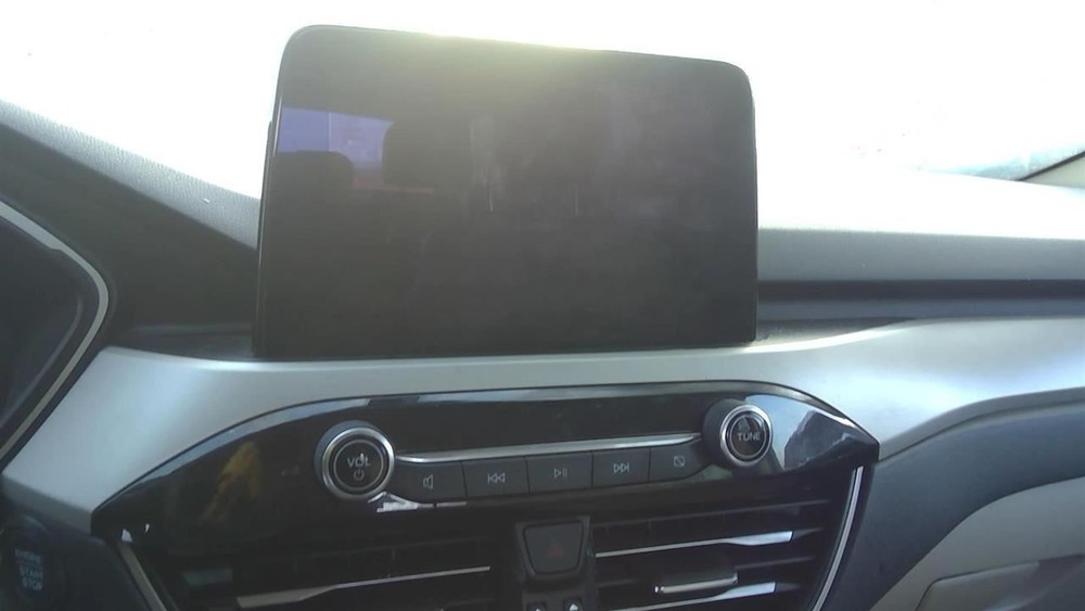 ESCAPE 2020 Glove Box 2092305