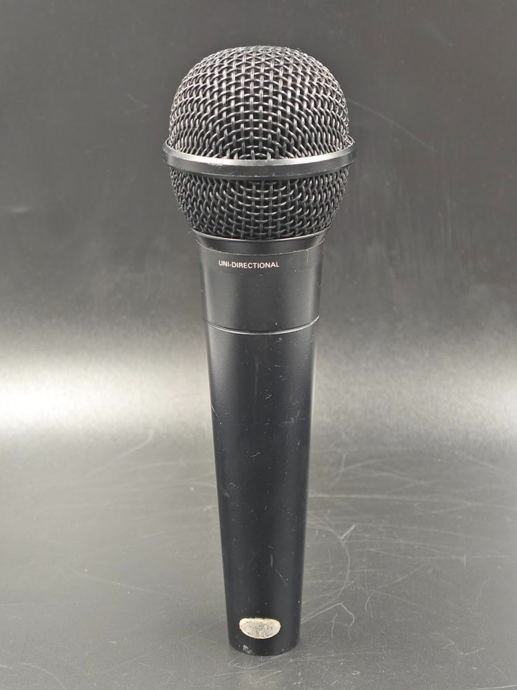 Uni-Directional Dynamic Microphone Black Used Working