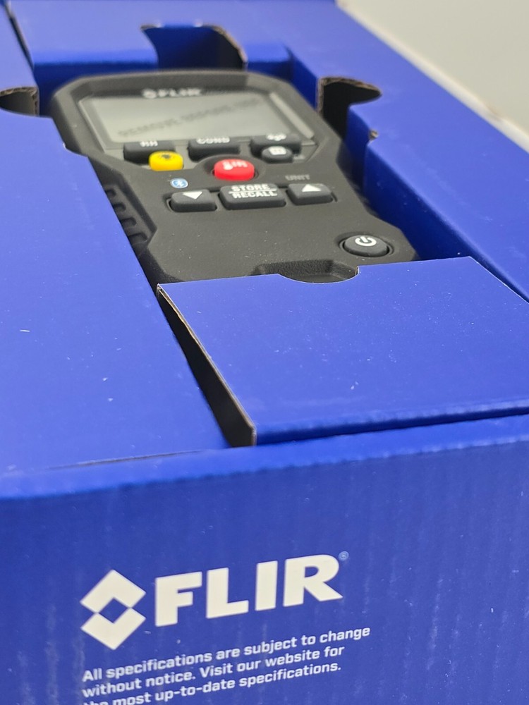 FLIR MR77 Pinless Moisture Meter