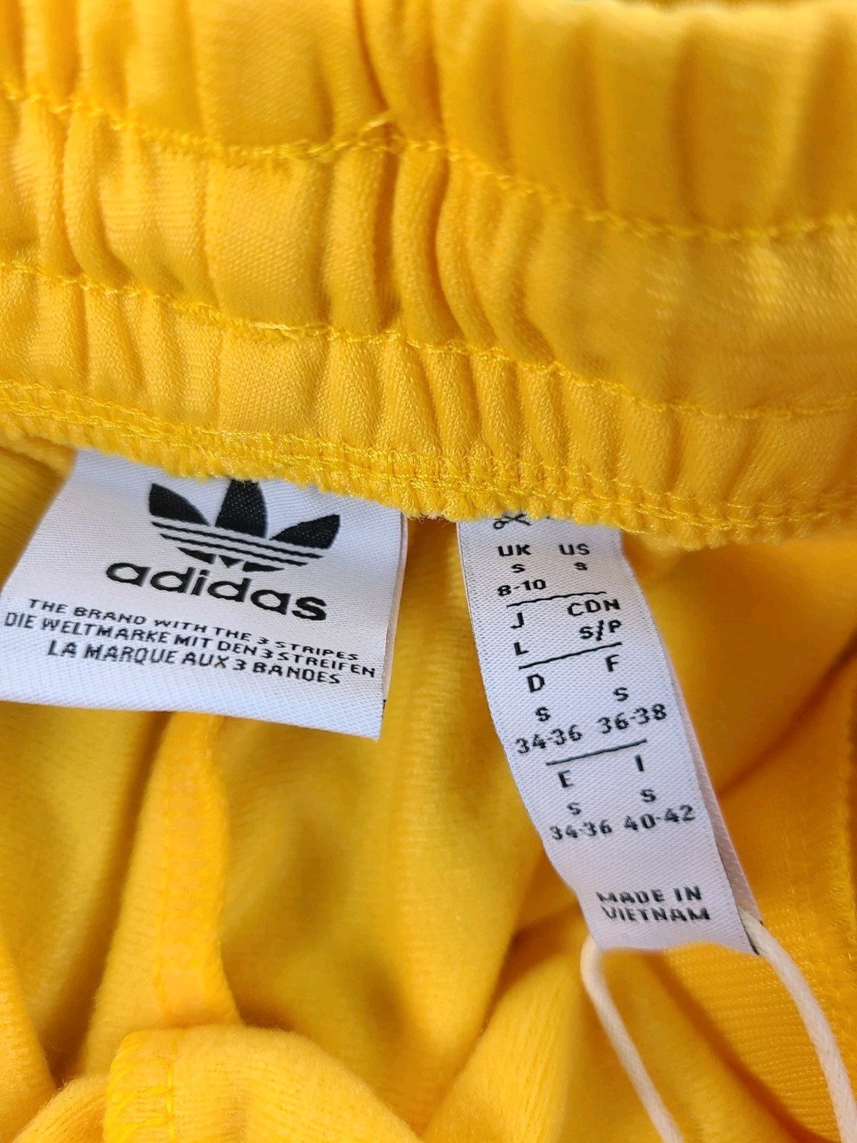 adidas Women's Originals Adibreak Iconic Pants snap-button side Size Small NWT