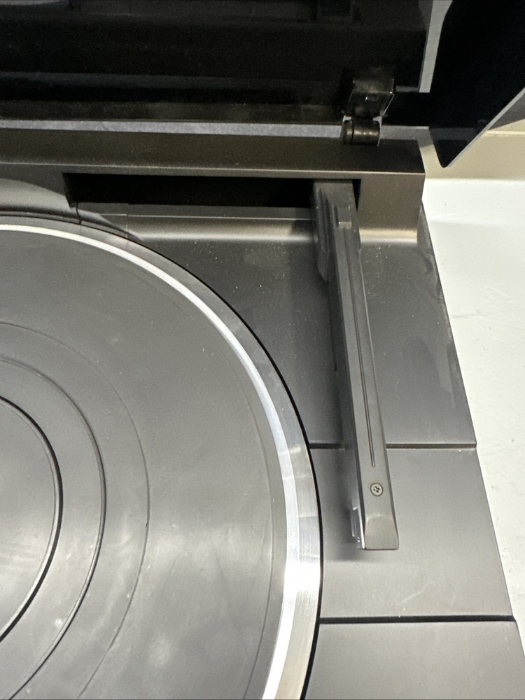 Carrera Turn Table LT 120 Black . Working Condition. Read Description