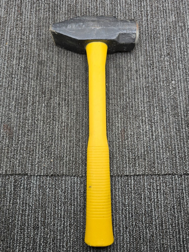 Jacketed Fiberglass Blacksmith Hammer 4 Lbs