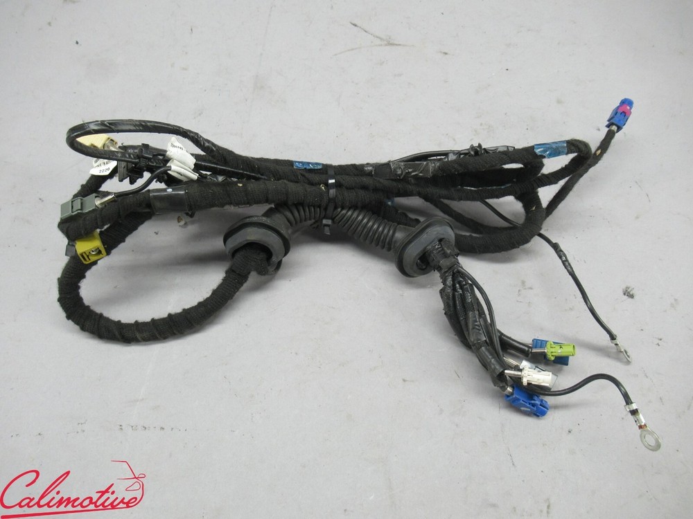 TESLA MODEL S LIFTGATE HARNESS 1004429-00-E