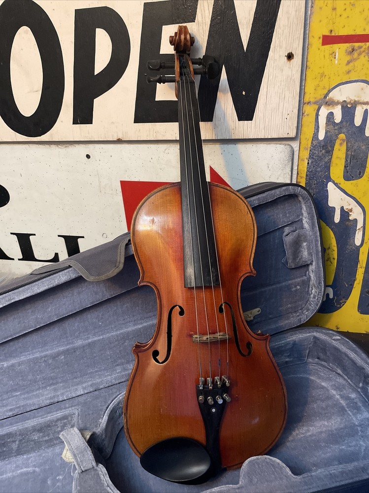 Antique Jacobus Stainer Violin / German