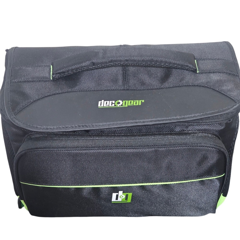 Deco Gear Camera Bag NWOT