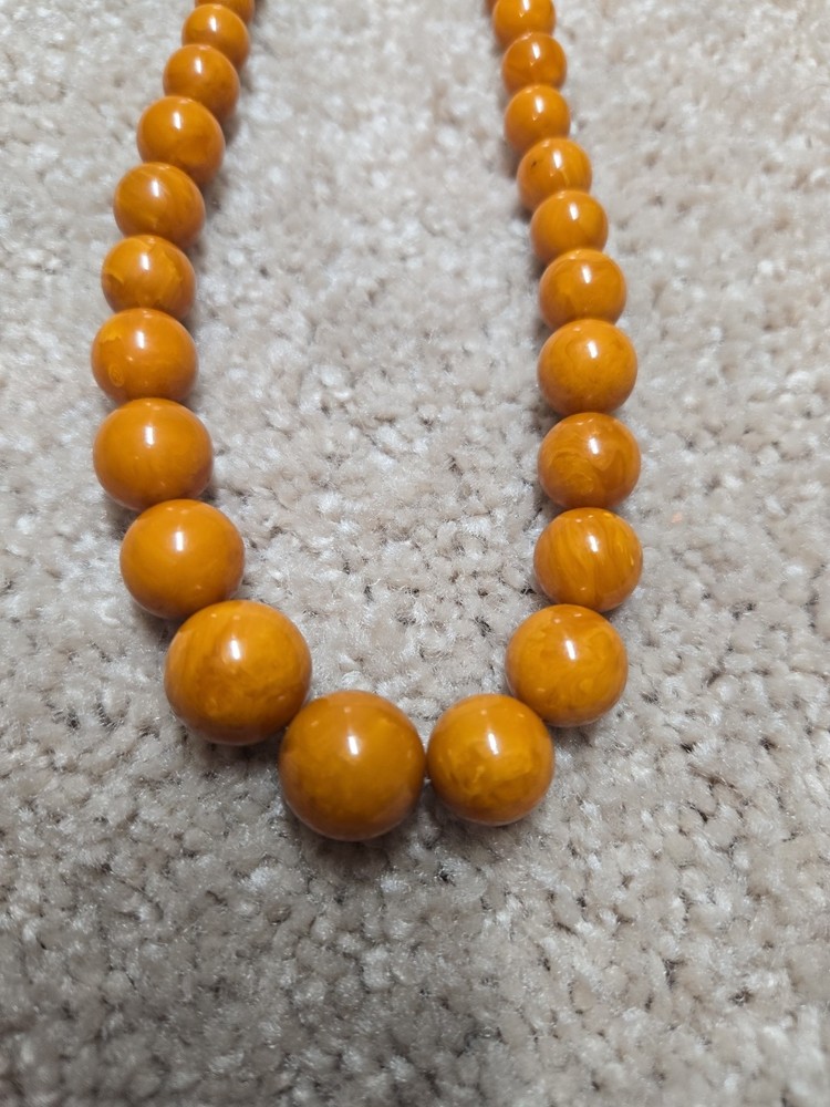 Vintage Bakelite Beads