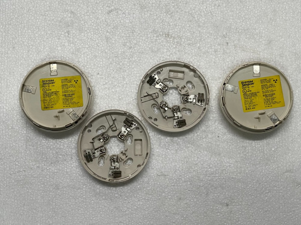 2Qty System Sensor 1151 Smoke Detector Head With Base B401