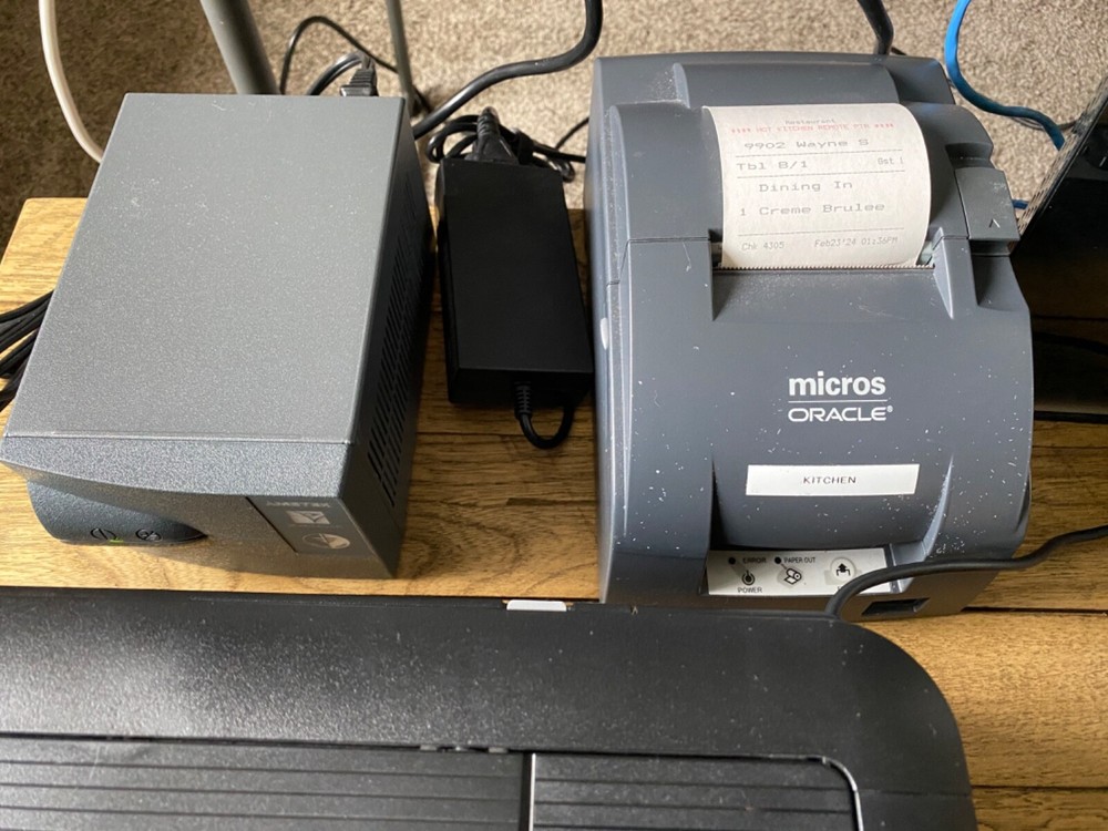 Oracle MICROS POS system 3700, 2 Terminals & Printers, Kitchen Printer, Server