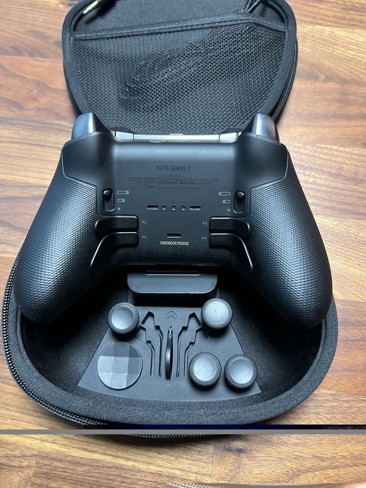 Gulikit upgraded Xbox Elite Series 2 Wireless Controller - Black w/ Case